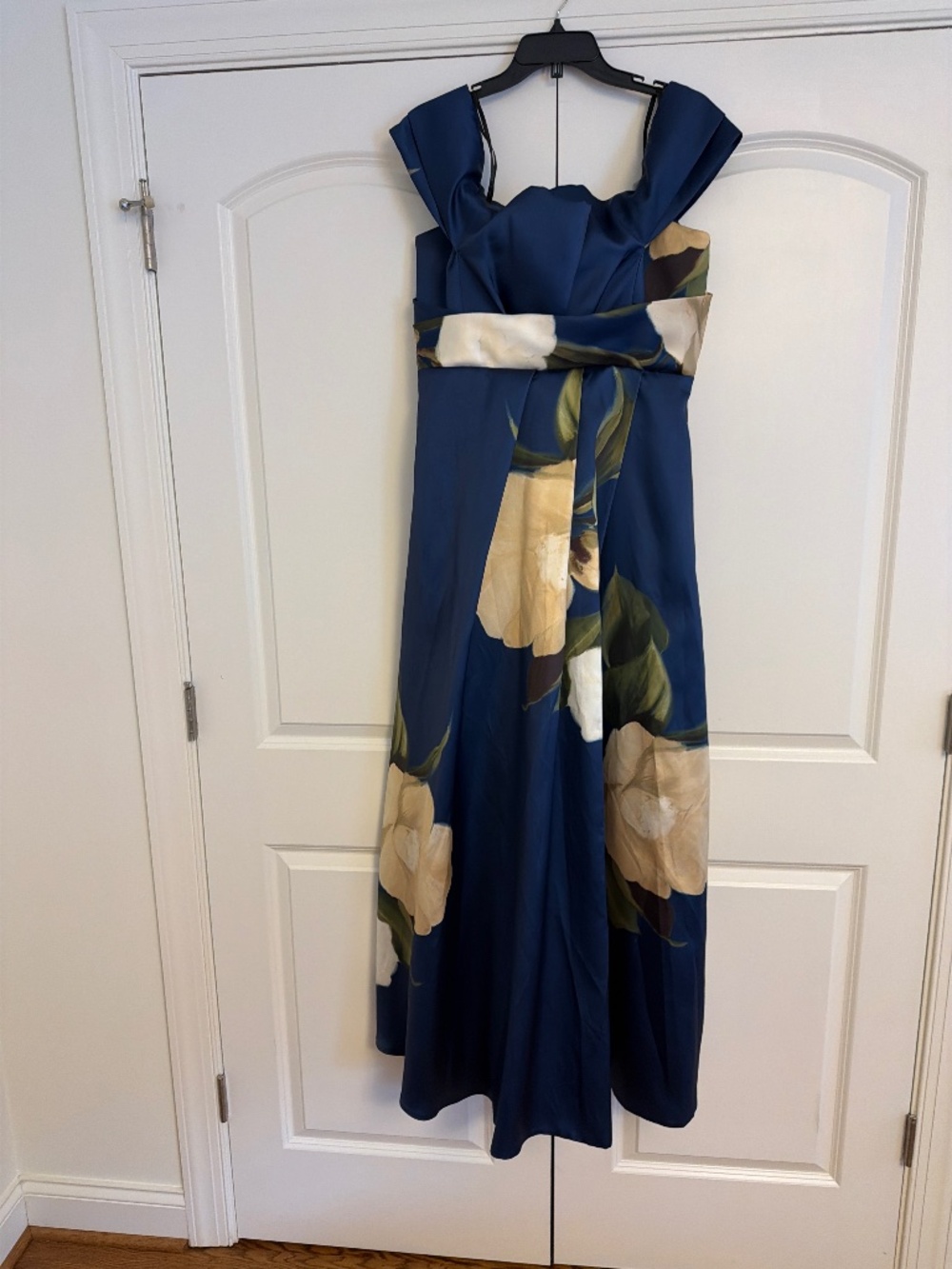 Donna Karan New York Floral Off The Shoulder Gown